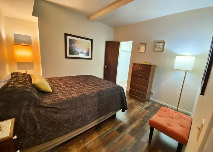 Center Hill Country Апартаменты